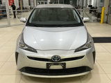 Used 2020 Toyota Prius LE image 2