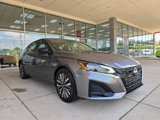 Used 2025 Nissan Altima 2.5 SV image 3