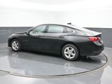 Certified 2023 Chevrolet Malibu LT image 3