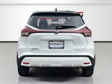Used 2023 Nissan Kicks SV image 6
