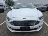 Used 2017 Ford Fusion SE w/ Fusion SE Technology Package image 2