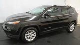 Used 2017 Jeep Cherokee Latitude w/ Cold Weather Group image 2
