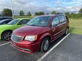 Used 2014 Chrysler Town & Country Touring-L w/ Driver Convenience Group image 2
