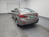 Used 2014 Hyundai Elantra SE image 5