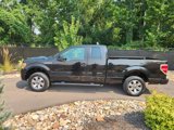 Used 2011 Ford F150 XLT w/ XLT Convenience Pkg image 2