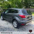 Used 2019 Ford Escape SE image 3