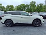 Used 2017 Nissan Murano SV w/ Premium Plus Package image 2