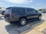 Used 2019 Cadillac Escalade ESV Luxury image 4