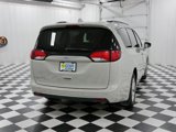 Used 2017 Chrysler Pacifica Touring-L w/ Tire & Wheel Group image 4