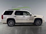 Used 2011 Cadillac Escalade Luxury image 5