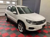 Used 2016 Volkswagen Tiguan S image 2