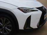 Used 2019 Lexus UX 200 image 5