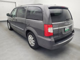 Used 2015 Chrysler Town & Country Touring image 6