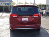 Used 2020 Chrysler Pacifica Touring-L Plus w/ Tire & Wheel Group image 4