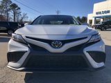 Used 2023 Toyota Camry SE image 2