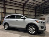 Used 2016 Kia Sorento LX image 3