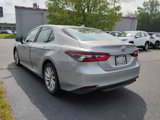 Used 2021 Toyota Camry LE image 5