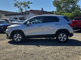 Used 2022 Chevrolet Trax LT w/ LT Convenience Package image 5