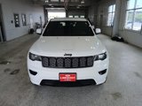 Used 2020 Jeep Grand Cherokee Altitude image 3