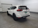 Used 2017 Nissan Rogue SV image 5