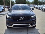 Certified 2022 Volvo XC40 T5 R-Design w/ Advanced Package image 2
