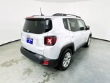 Used 2018 Jeep Renegade Latitude image 5