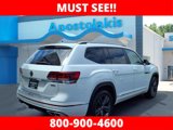 Used 2022 Volkswagen Atlas SEL R-Line image 3
