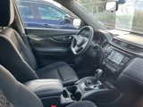 Used 2018 Nissan Rogue SV image 5