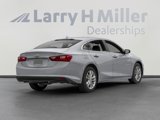 Used 2016 Chevrolet Malibu LT image 2
