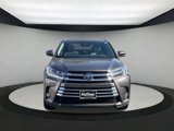 Used 2017 Toyota Highlander Limited image 2
