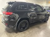 Used 2019 Jeep Grand Cherokee Altitude image 3