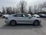 Used 2020 Volkswagen Jetta SE w/ SE Cold Weather Package image 4