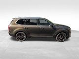 Used 2022 Kia Telluride SX w/ SX Prestige Package image 6