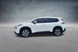 Used 2023 Nissan Rogue SV image 2