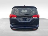 Used 2020 Chrysler Pacifica Touring image 4