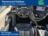 Used 2022 Chrysler Pacifica Touring-L image 4