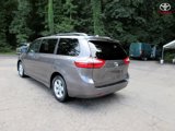 Used 2019 Toyota Sienna LE image 3