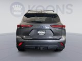 Used 2021 Toyota Highlander XLE image 5
