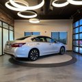 Used 2018 Nissan Altima 2.5 SV image 3