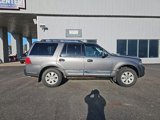 Used 2012 Lincoln Navigator 4WD image 2