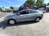 Used 2018 Hyundai Elantra SE image 2