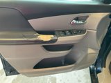 Used 2017 Honda Odyssey SE image 4