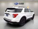 Used 2020 Ford Explorer XLT w/ Equipment Group 202A image 4