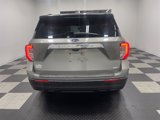 Used 2020 Ford Explorer XLT image 3