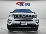 Used 2017 Ford Explorer XLT w/ Equipment Group 202A image 3