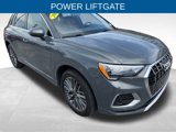 Used 2022 Audi Q3 2.0T Premium w/ Convenience Package image 2