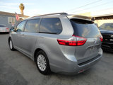 Used 2016 Toyota Sienna XLE Premium image 6