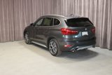 Certified 2022 BMW X1 xDrive28i w/ Convenience Package image 3