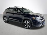 Used 2022 Volkswagen Taos SEL image 4