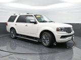 Used 2015 Lincoln Navigator 4WD image 4